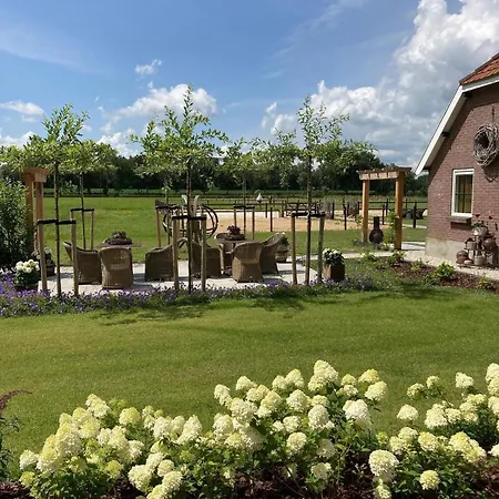 ベッド・アンド・ブレックファスト Hoeve Happiness - Ontbijt Inbegrepen - Wellness Aanwezig フォールトハイゼン