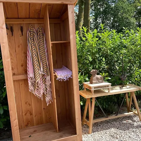 Hoeve Happiness - Ontbijt Inbegrepen - Wellness Aanwezig 4*