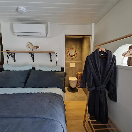 Bed & Breakfast Hoeve Happiness - Ontbijt Inbegrepen - Wellness Aanwezig *