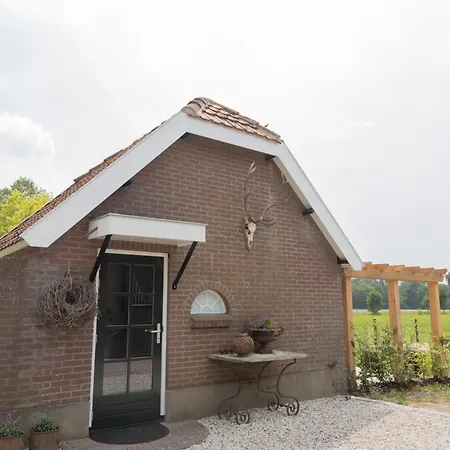Bed & Breakfast Hoeve Happiness - Ontbijt Inbegrepen - Wellness Aanwezig 4*