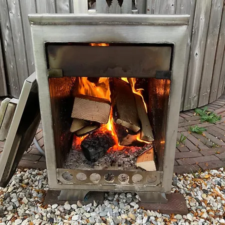 Hoeve Happiness - Ontbijt Inbegrepen - Wellness Aanwezig Couette-café