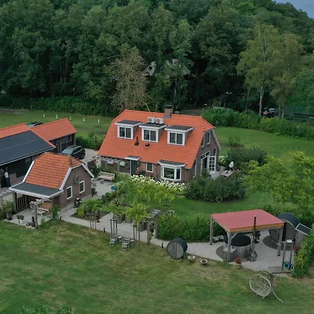 Hoeve Happiness - Ontbijt Inbegrepen - Wellness Aanwezig 4* Voorthuizen