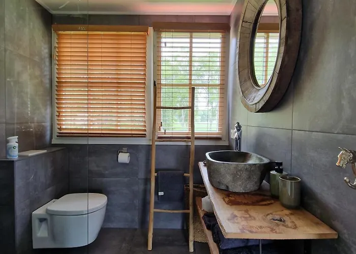 Hoeve Happiness - Ontbijt Inbegrepen - Wellness Aanwezig 4* Voorthuizen