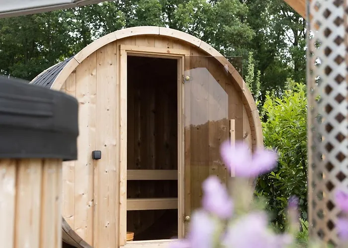 Bed & Breakfast Hoeve Happiness - Ontbijt Inbegrepen - Wellness Aanwezig