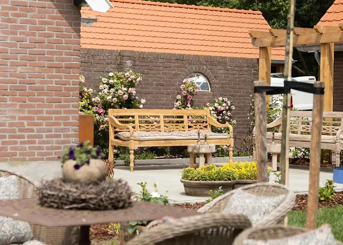 Hoeve Happiness - Ontbijt Inbegrepen - Wellness Aanwezig Bed & Breakfast