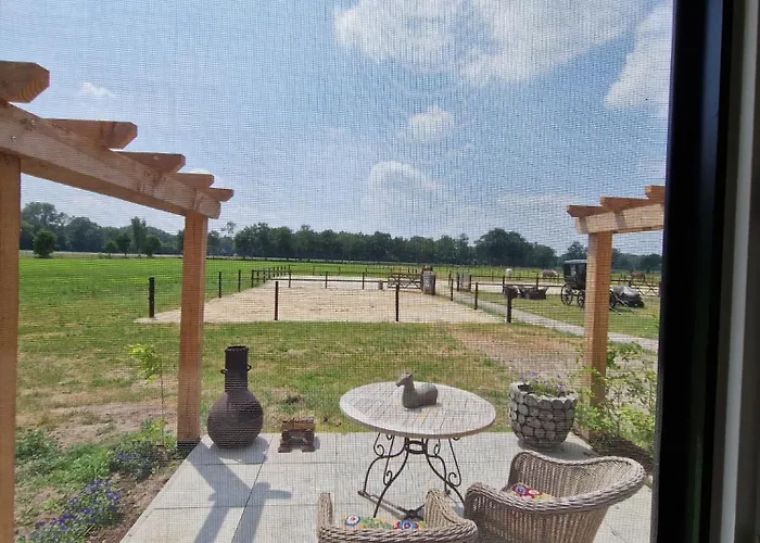 Bed & Breakfast Hoeve Happiness - Ontbijt Inbegrepen - Wellness Aanwezig