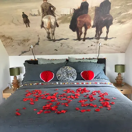 Bed and breakfast Hoeve Happiness - Ontbijt Inbegrepen - Wellness Aanwezig